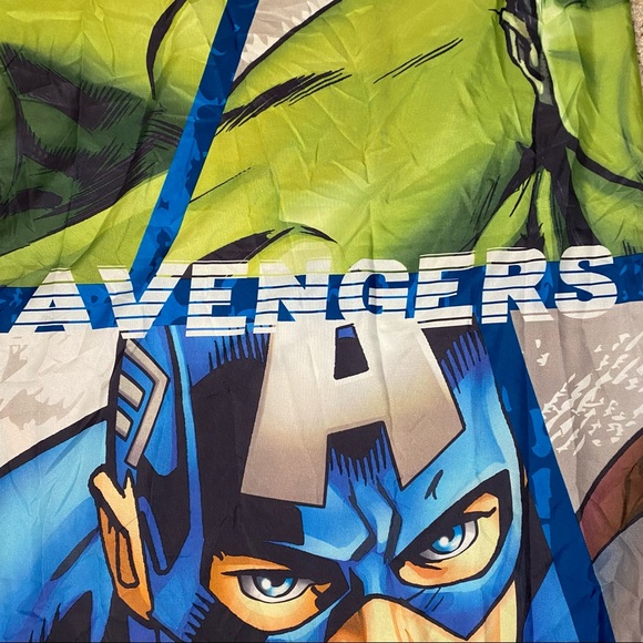 Marvel Avengers Single Reversible Duvet Cover Multicoloured Microfibre 78” x 55” - Picture 2 of 10